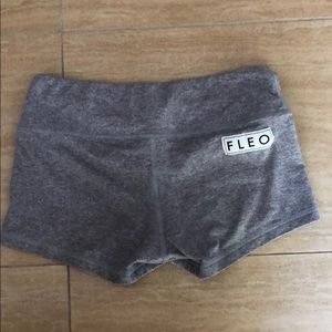 Fleo Heather Grey Silver Shorts